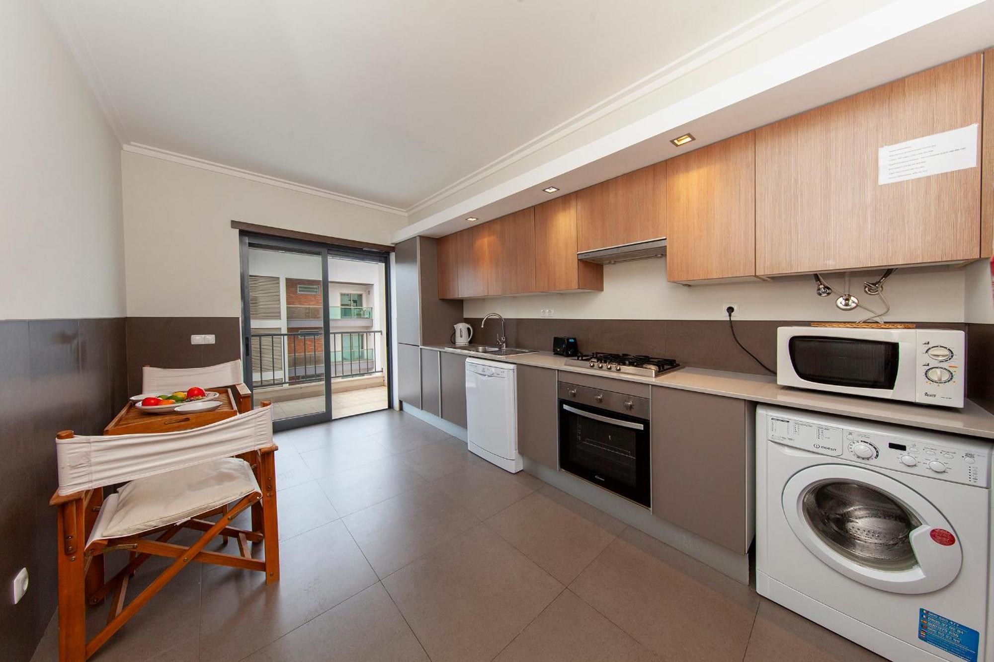 B04 - Luxury 2 Bed W Terrace Pool Leilighet Lagos Eksteriør bilde