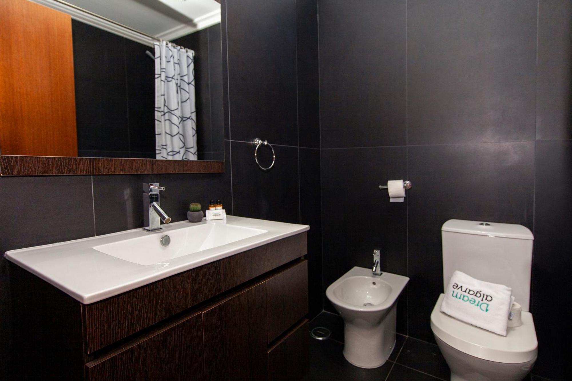 B04 - Luxury 2 Bed W Terrace Pool Leilighet Lagos Eksteriør bilde
