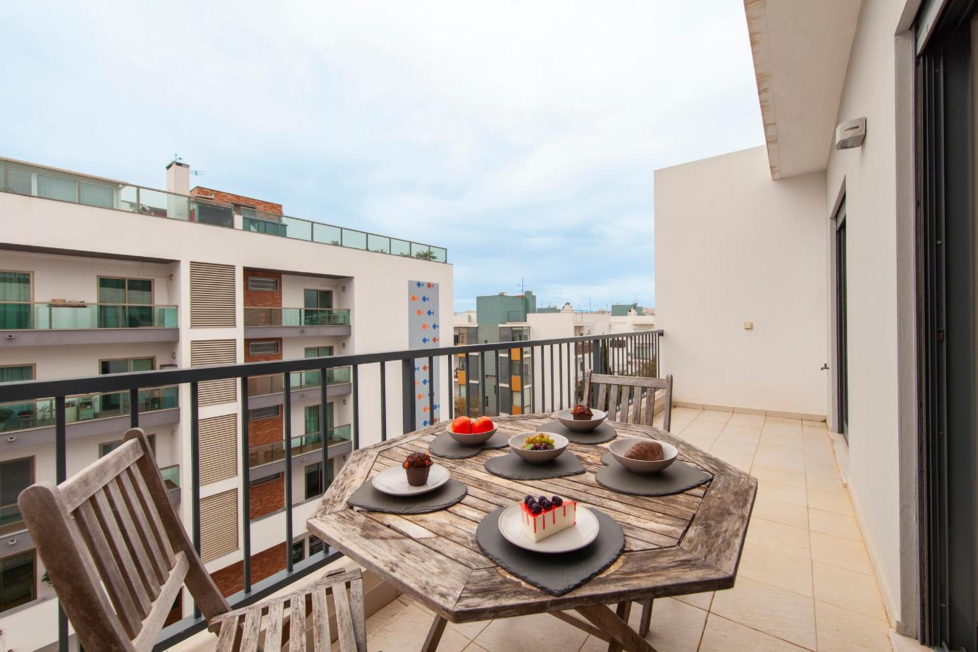 B04 - Luxury 2 Bed W Terrace Pool Leilighet Lagos Eksteriør bilde
